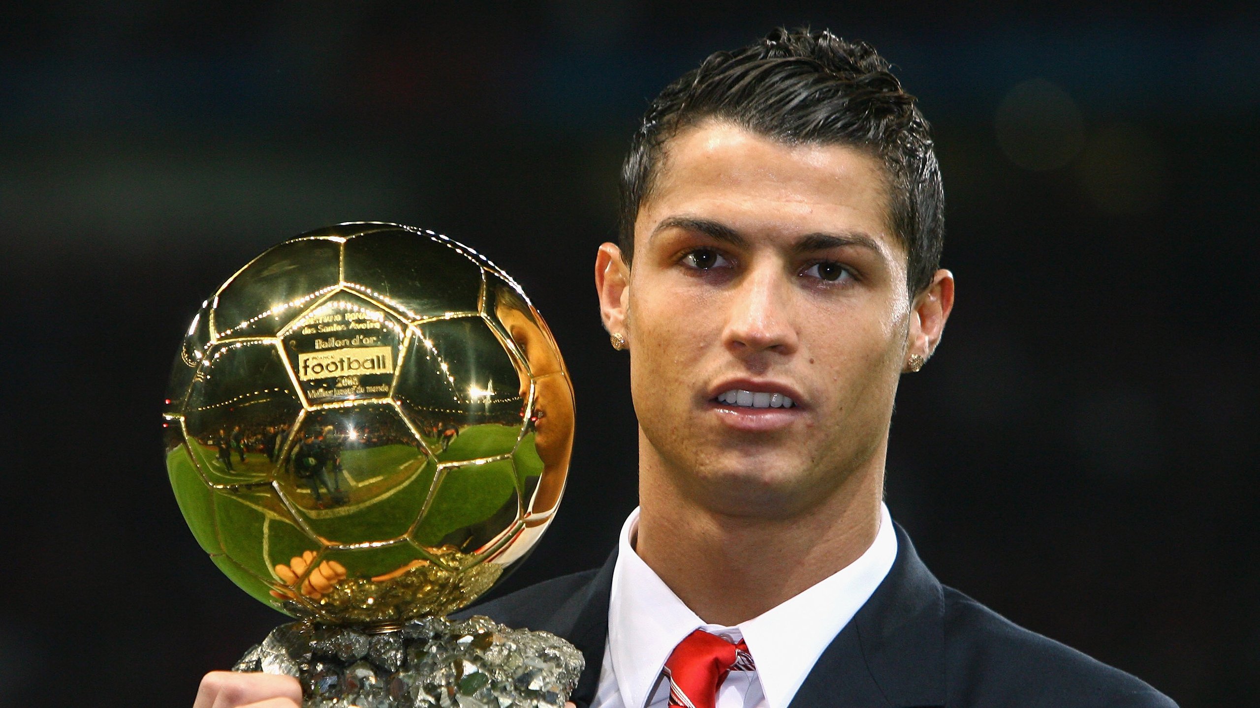 中国足球职业俱乐部国际化运营能力提升，国际职业足球协会